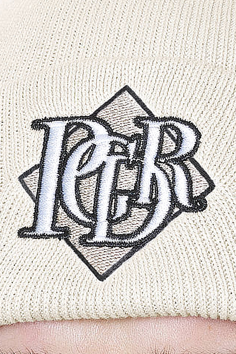 Pegador Kingson Beanie Kingdom Beige Gegenansicht aus der Built to Last Kollektion für Herren