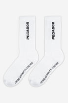 Pegador Certified Cross Logo Socks White Black Ganzkörper Bild aus der Never Too Late Kollektion für Herren