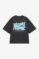 Pegador Farrar Boxy Tee Vintage Black Detailshot aus der High summer Kollektion für Herren