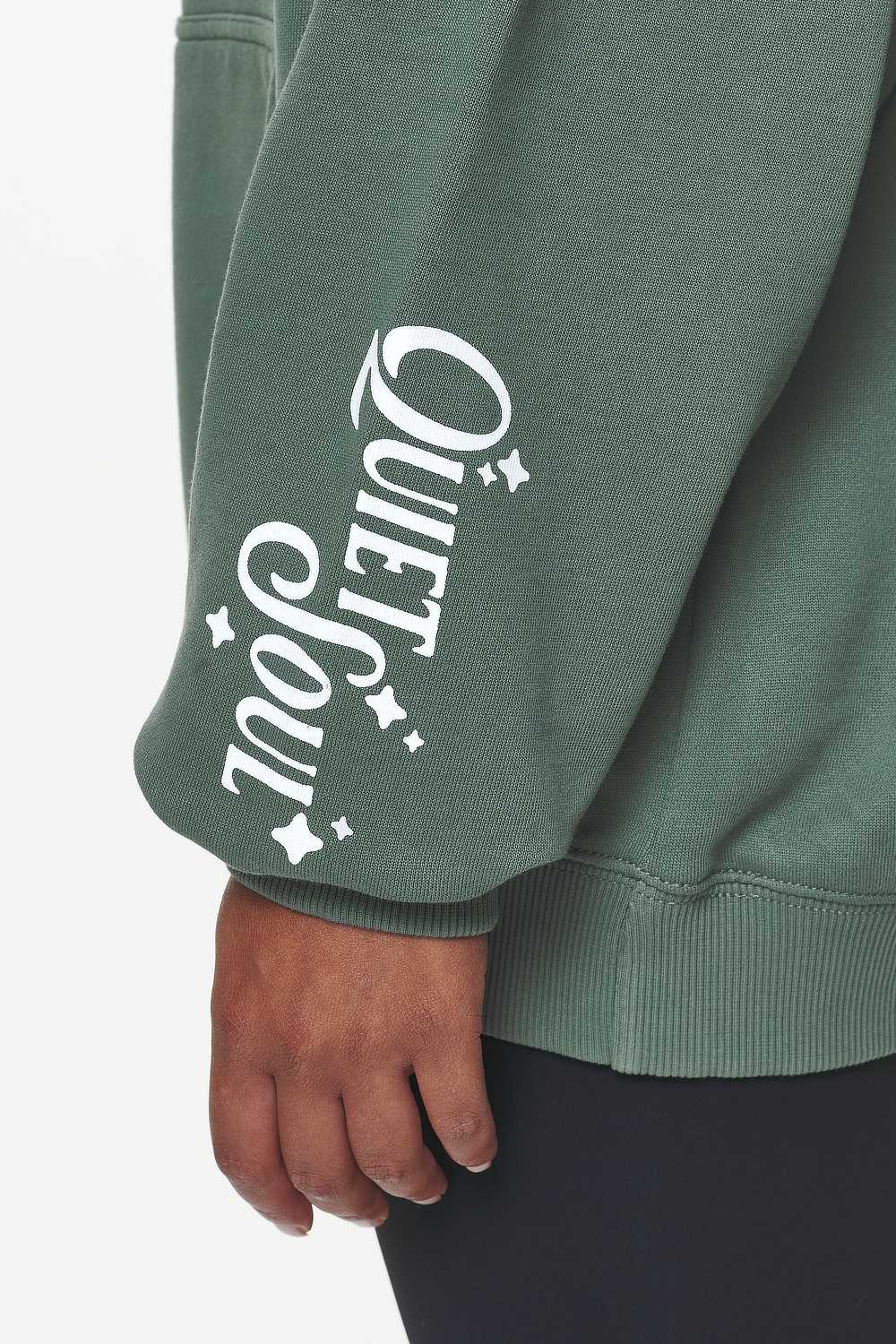 Pegador Mall Oversized Hoodie Vintage Washed Garden Green Detailshot aus der Built to Last Kollektion für DaHerren