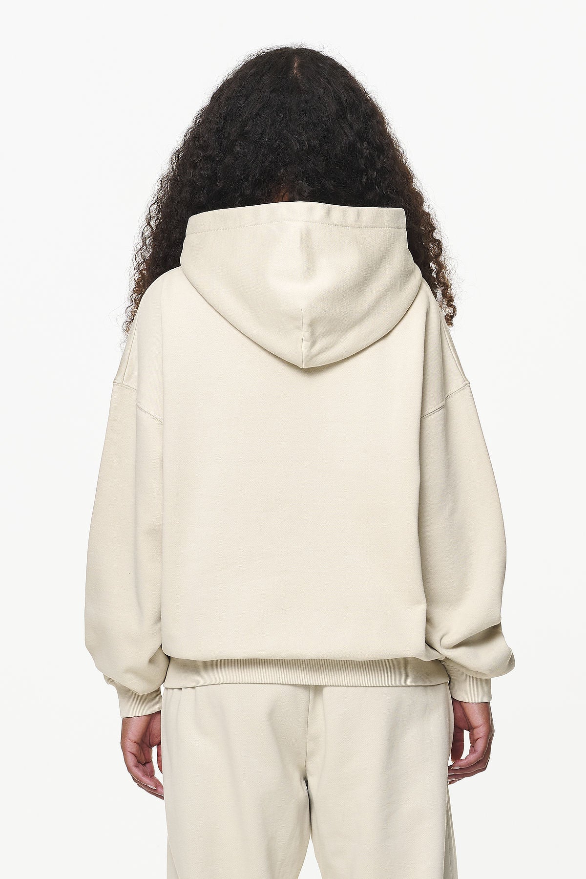 Pegador Camberwell Logo Oversized Hoodie Vintage Washed Bone White Gegenansicht aus der Built to Last Kollektion für DaHerren