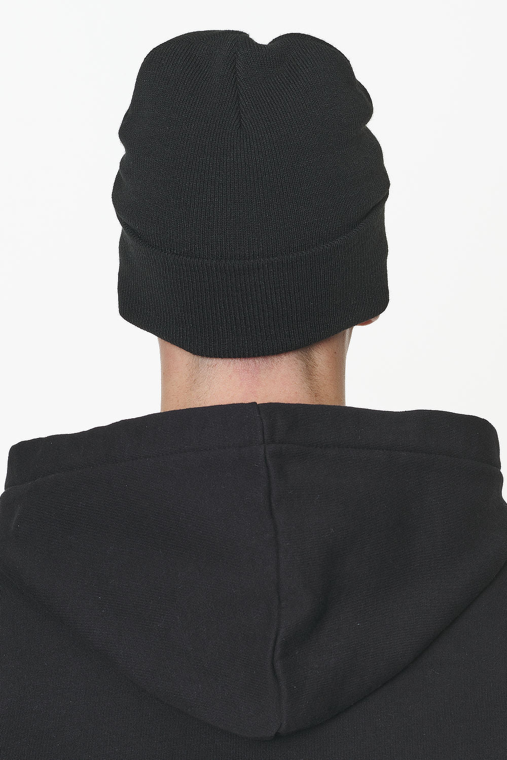 Pegador Renon Beanie Black Seitenansicht aus der Built to Last Kollektion für Herren