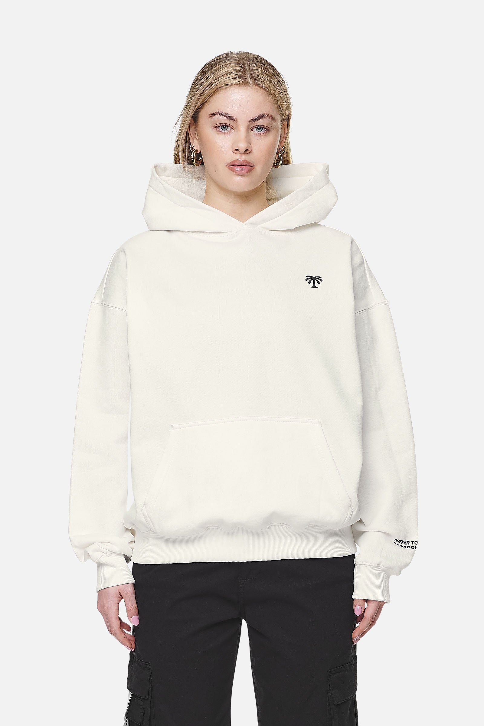 Pegador Palmyra Oversized Hoodie Washed Coconut Milk Seitenansicht aus der Never Too Late Kollektion für DaHerren