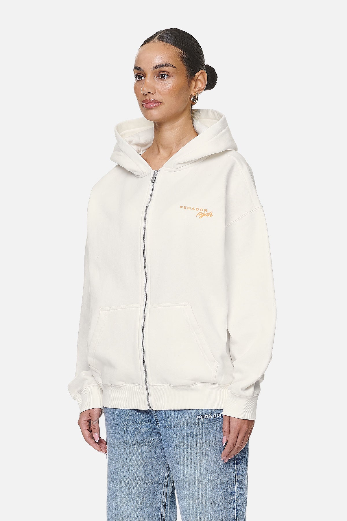 Pegador Berri Oversized Zip Hoodie Washed Coconut Milk Gegenansicht aus der Never Too Late Kollektion für DaHerren