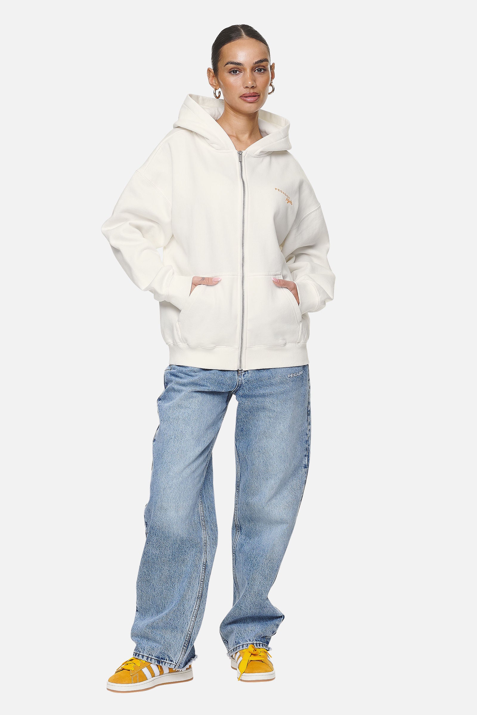 Pegador Berri Oversized Zip Hoodie Washed Coconut Milk Ganzkörper Bild aus der Never Too Late Kollektion für DaHerren