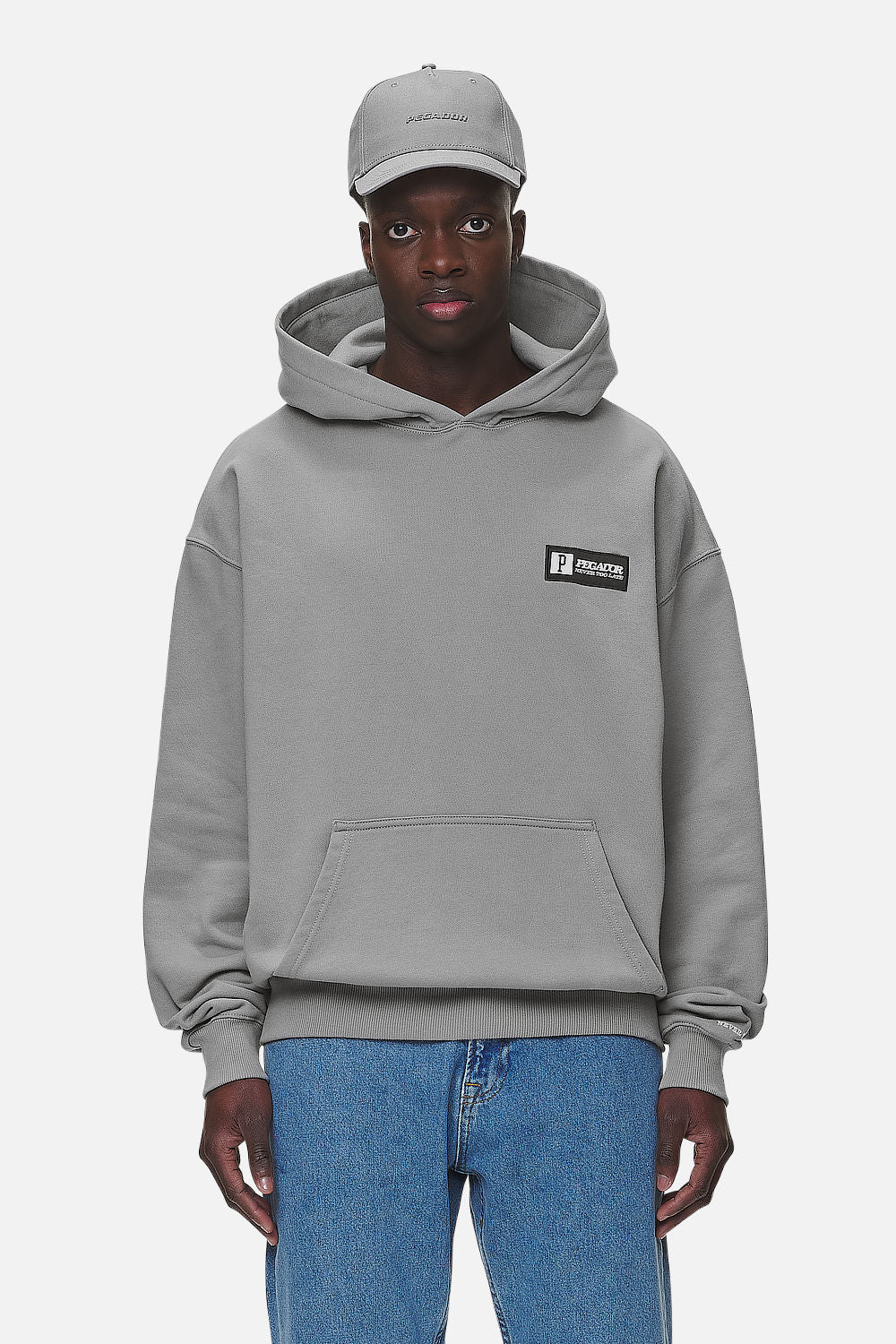 Pegador Antigua Oversized Hoodie Washed Cool Grey Seitenansicht aus der Never Too Late Kollektion für Herren