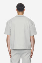 Pegador Troy Plissee Summer Shirt Pearl Grey Gegenansicht aus der Next Wave Kollektion für Herren