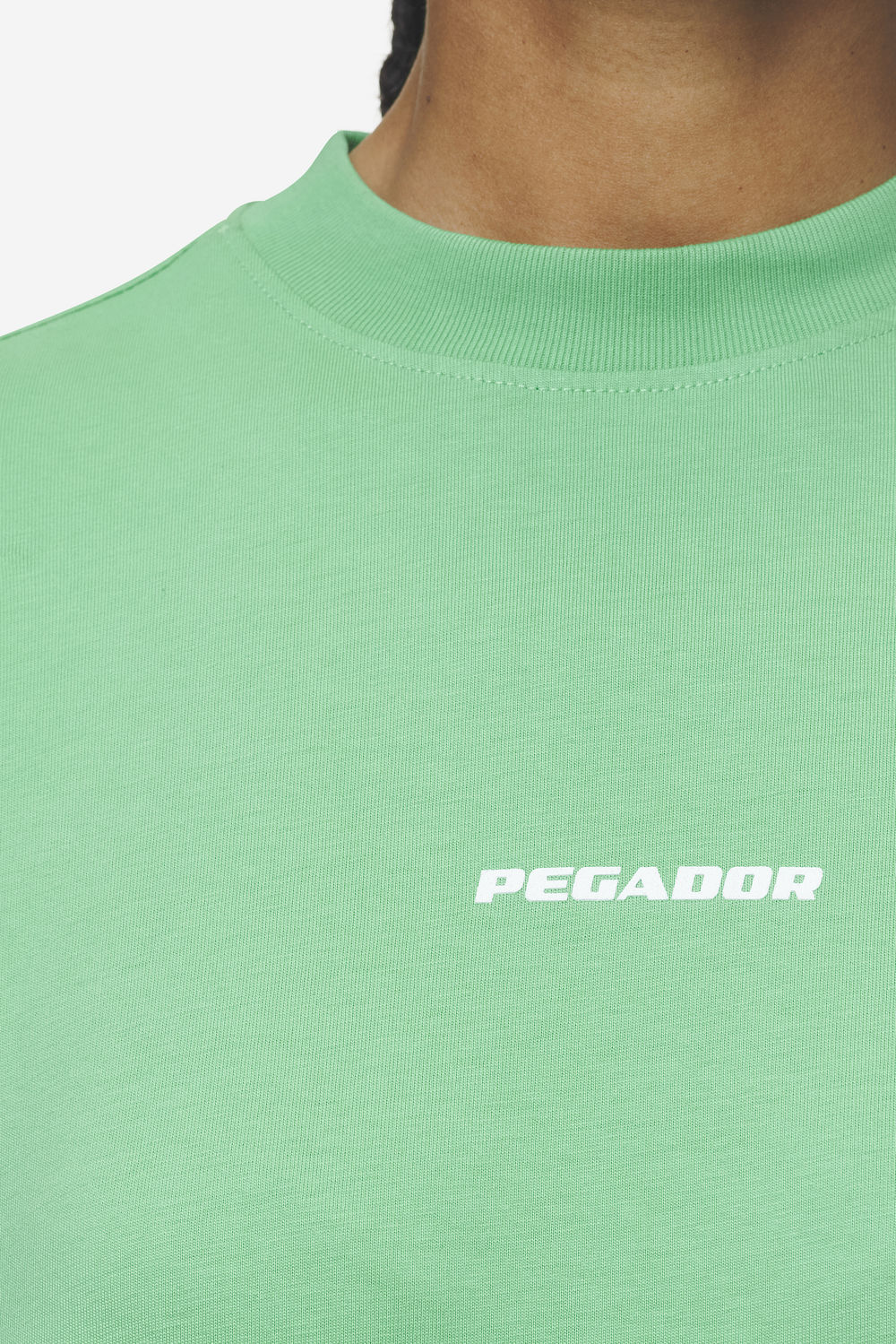 Pegador Bracy Heavy Oversized Tee Washed Peppermint Green White Gum Detailshot aus der Next Wave Kollektion für DaHerren