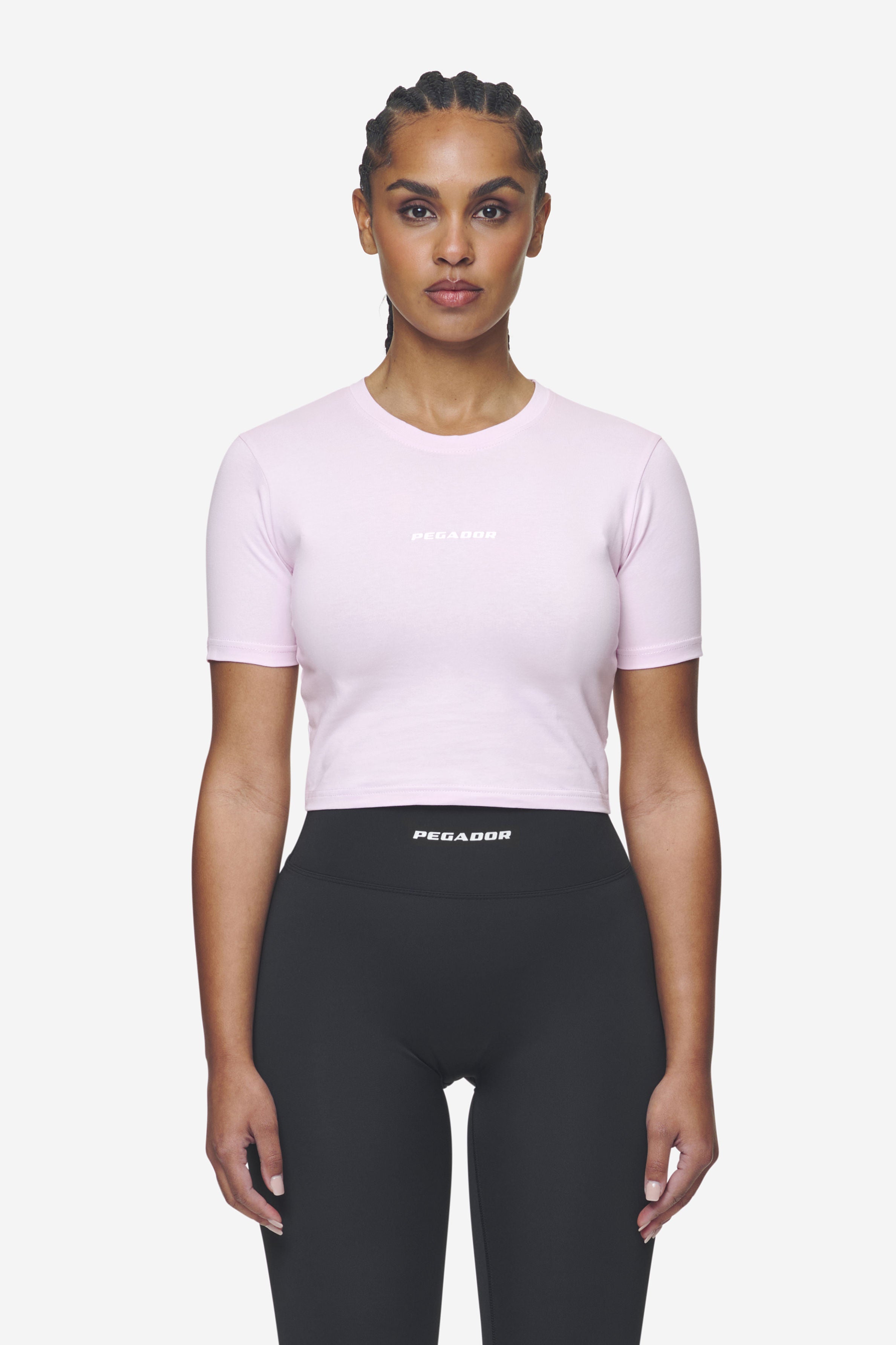 Pegador Ines Cropped Baby Tee Washed Bubblegum White Gum Hauptansicht aus der Next Wave Kollektion für DaHerren