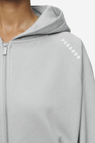 Pegador Gabi Oversized Sweat Jacket Washed Sky Grey Detailshot aus der Next Wave Kollektion für DaHerren