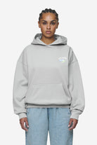 Pegador Lucia Oversized Hoodie Washed Sky Grey Gegenansicht aus der Next Wave Kollektion für DaHerren