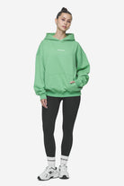 Pegador Atna Logo Oversized Hoodie Washed Peppermint Green White Ganzkörper Bild aus der Next Wave Kollektion für DaHerren