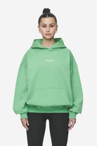 Pegador Atna Logo Oversized Hoodie Washed Peppermint Green White Seitenansicht aus der Next Wave Kollektion für DaHerren