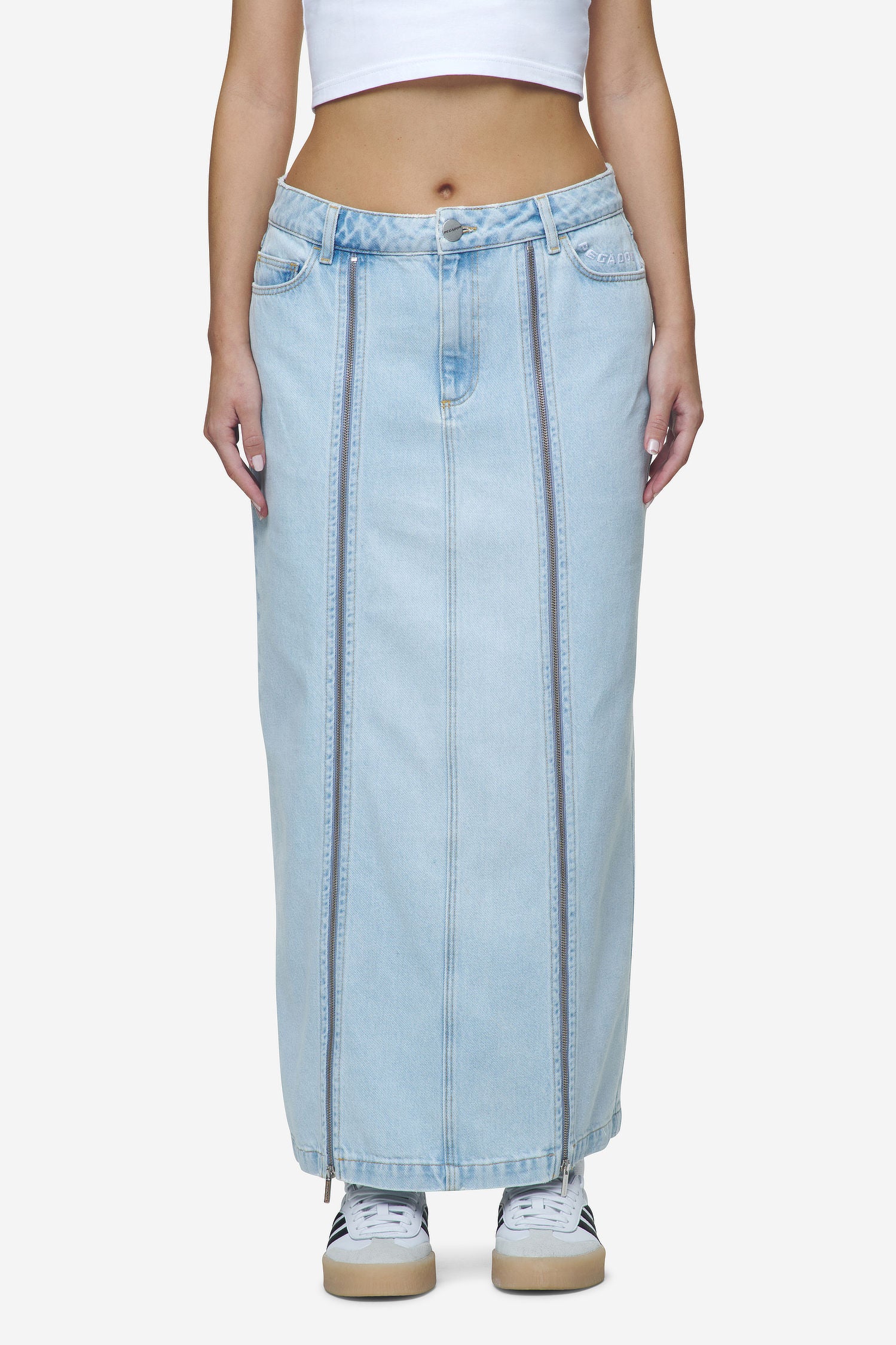 Pegador Aya Denim Midi Zip Skirt Washed Light Blue Hauptansicht aus der Next Wave Kollektion für DaHerren