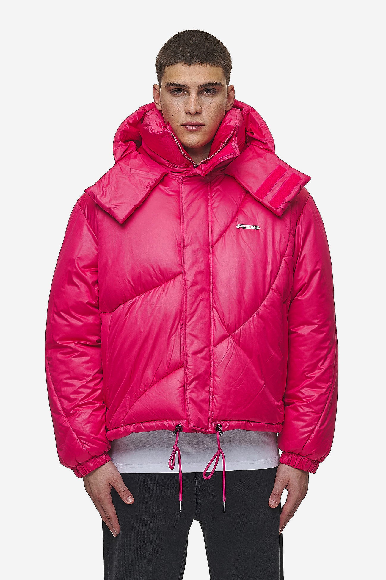 Pegador Henry Vintage Oversized Puffer Jacket Virtual Pink Seitenansicht aus der PEGADOR® Outerwear 24 Kollektion für Herren
