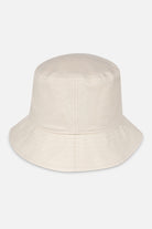 Pegador Logo Bucket Hat Desert Sand White Ganzkörper Bild aus der Never Too Late Kollektion für Herren