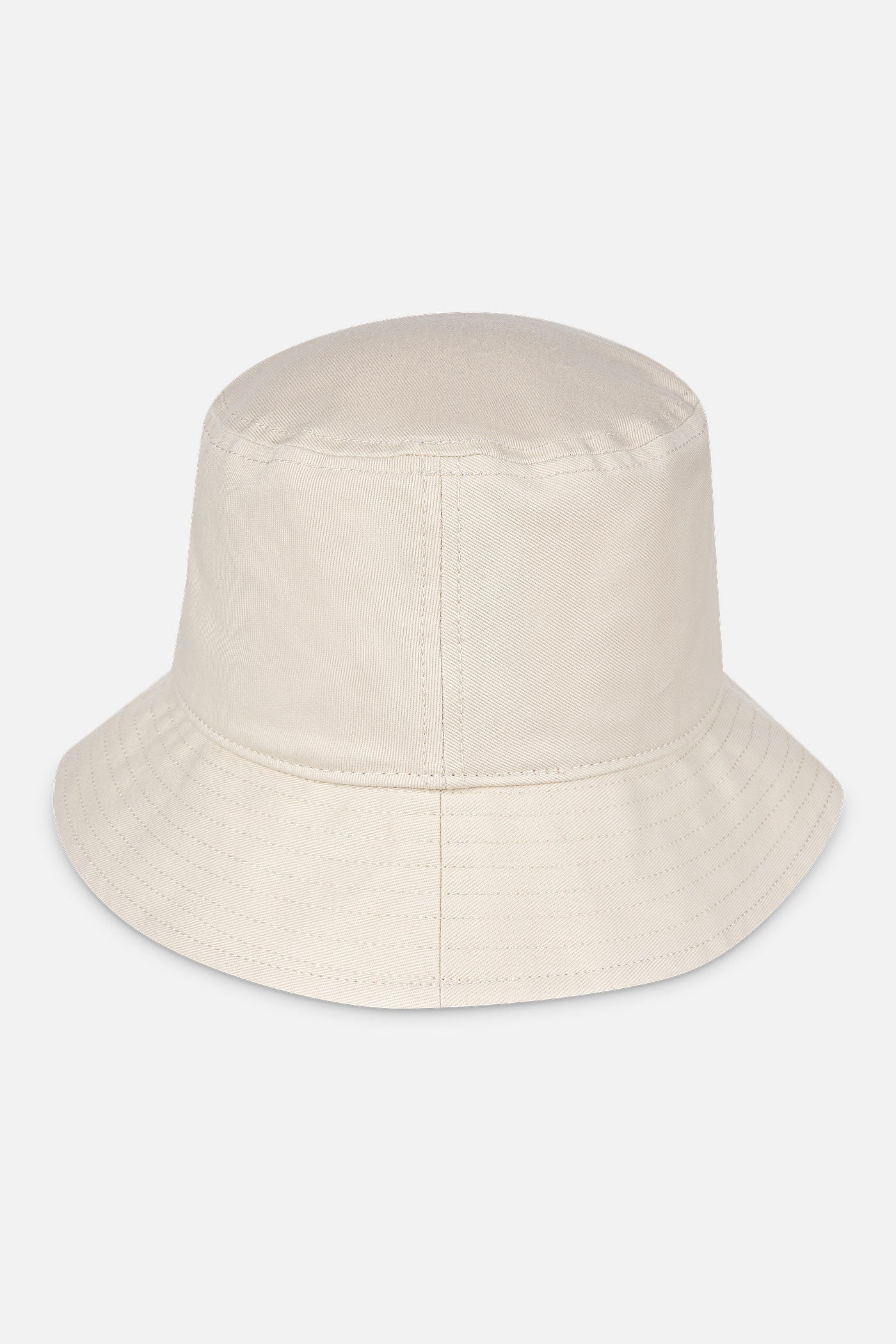 Pegador Logo Bucket Hat Desert Sand White Seitenansicht aus der Never Too Late Kollektion für DaHerren