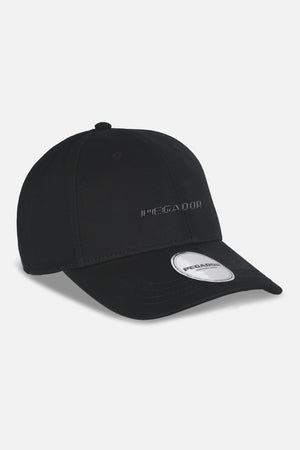 Pegador Logo Cap Black Hauptansicht aus der Never Too Late Kollektion für Herren