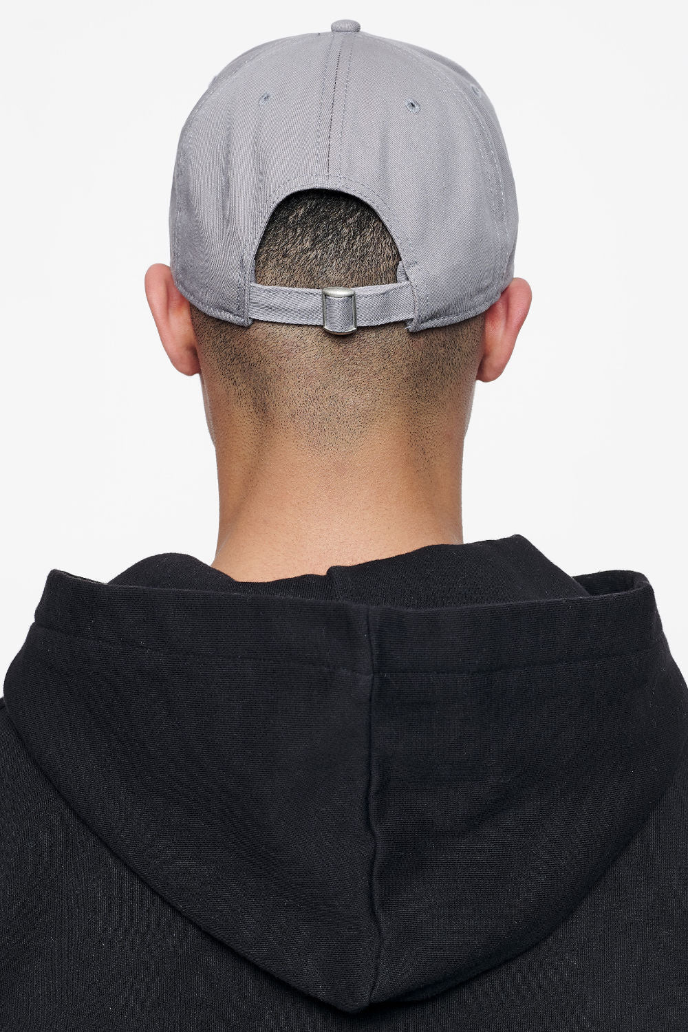 Pegador Reo Destroyed Cap Grey Seitenansicht aus der Finer Things Kollektion für Herren