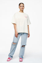 Pegador Metra Heavy Oversized Tee Vintage Washed Unbleached Ganzkörper Bild aus der Finer Things Kollektion für DaHerren