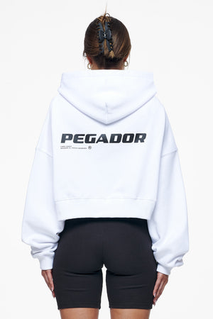 Pegador Culla Logo Oversized Cropped Hoodie White Hauptansicht aus der Finer Things Kollektion für DaHerren