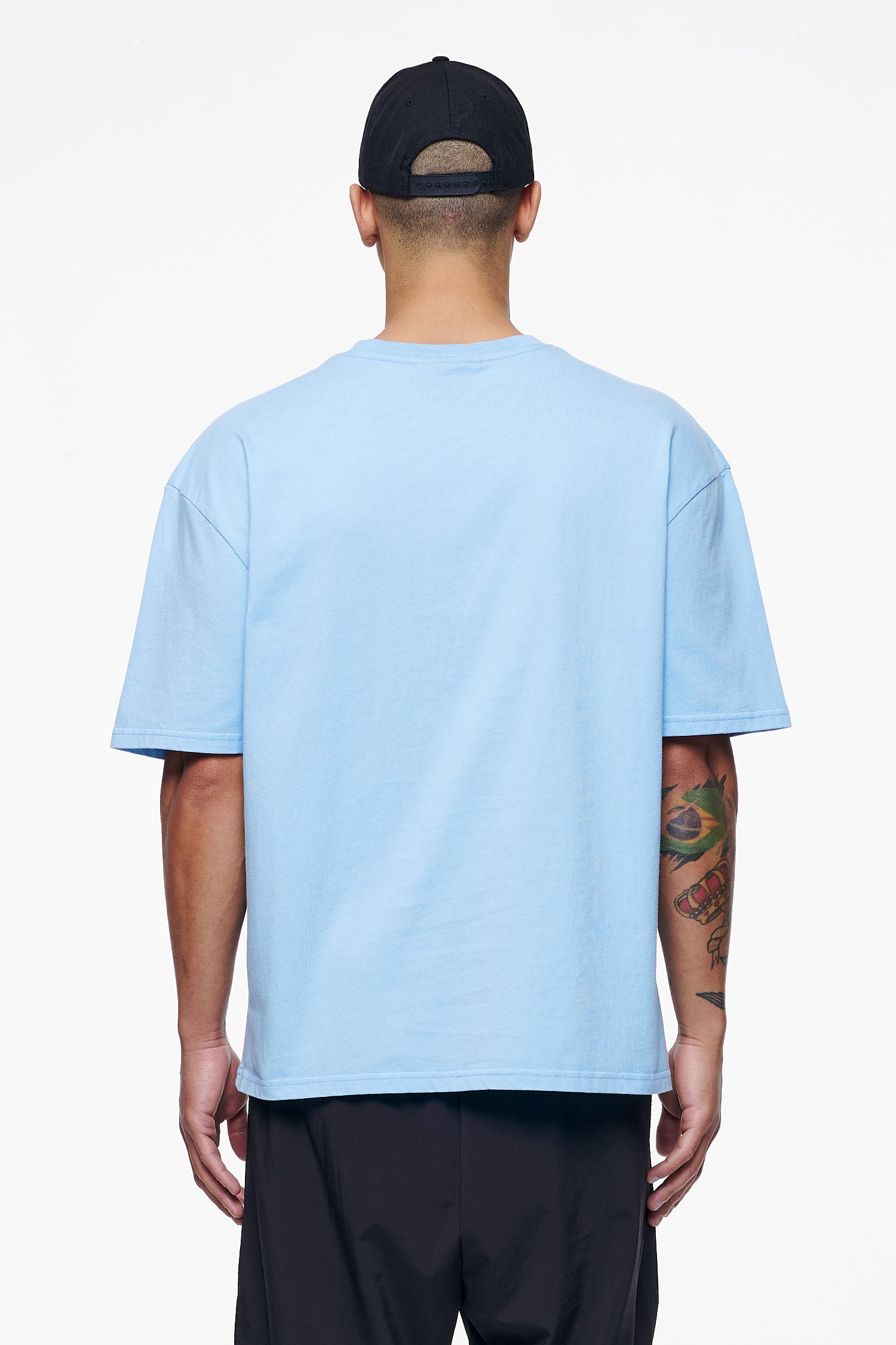 Pegador Kirk Oversized Tee Vintage Washed Riviera Blue Gegenansicht aus der Finer Things Kollektion für Herren