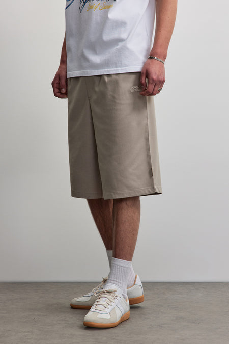 Castelnou Overknee Smart Shorts Warm Taupe