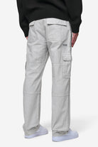 Pegador Risley Cargo Pants Light Grey Gegenansicht aus der PEGADOR® Jeans Kollektion für Herren