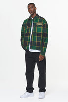 Pegador Eastfield Flannel Shirt Washed British Green Onyx Black Ganzkörper Bild aus der Built to Last Kollektion für Herren