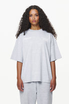 Pegador Cadogan Heavy Oversized Tee Grey Melange Seitenansicht aus der Built to Last Kollektion für DaHerren