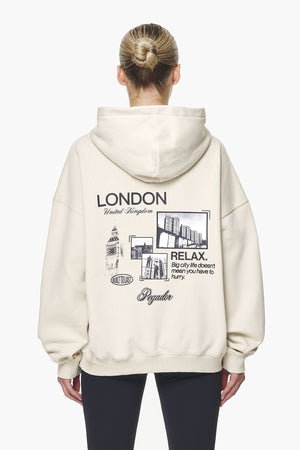 Pegador Harley Oversized Hoodie Vintage Washed Bone White Hauptansicht aus der Built to Last Kollektion für DaHerren