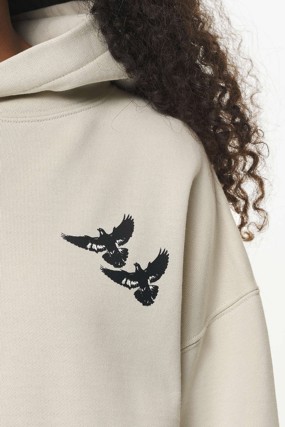Pegador Portobello Oversized Hoodie Vintage Washed Bone White Detailshot aus der Built to Last Kollektion für DaHerren