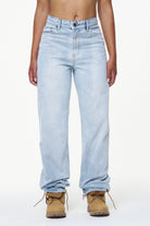 Pegador Terrance Wide Jeans Washed Light Blue Seitenansicht aus der Built to Last Kollektion für DaHerren