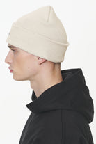 Pegador Kingson Beanie Kingdom Beige Ganzkörper Bild aus der Built to Last Kollektion für Herren