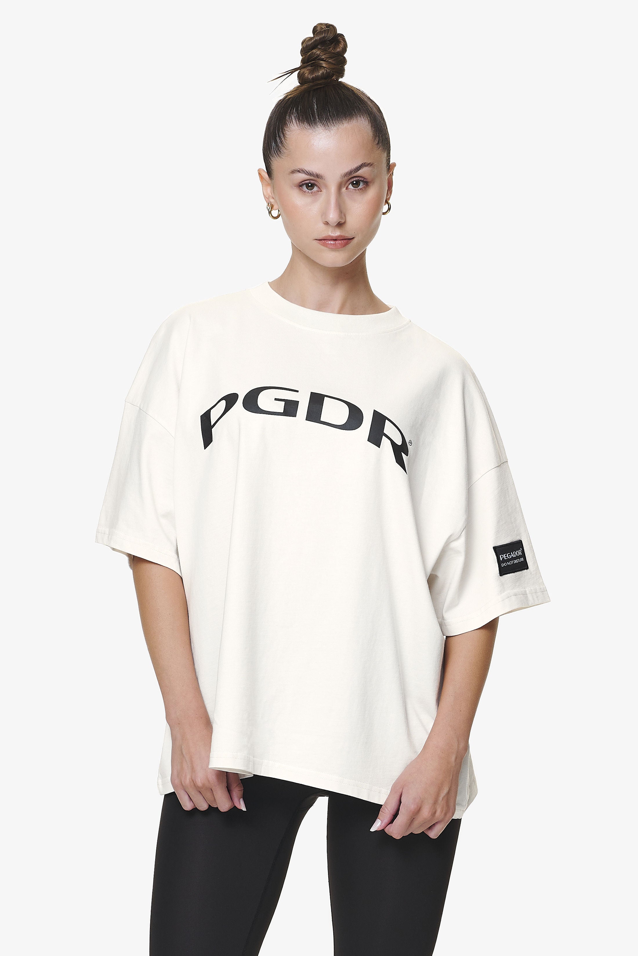 Pegador Troms Heavy Oversized Tee Washed Salty Cream Hauptansicht aus der Do not Disturb Kollektion für DaHerren