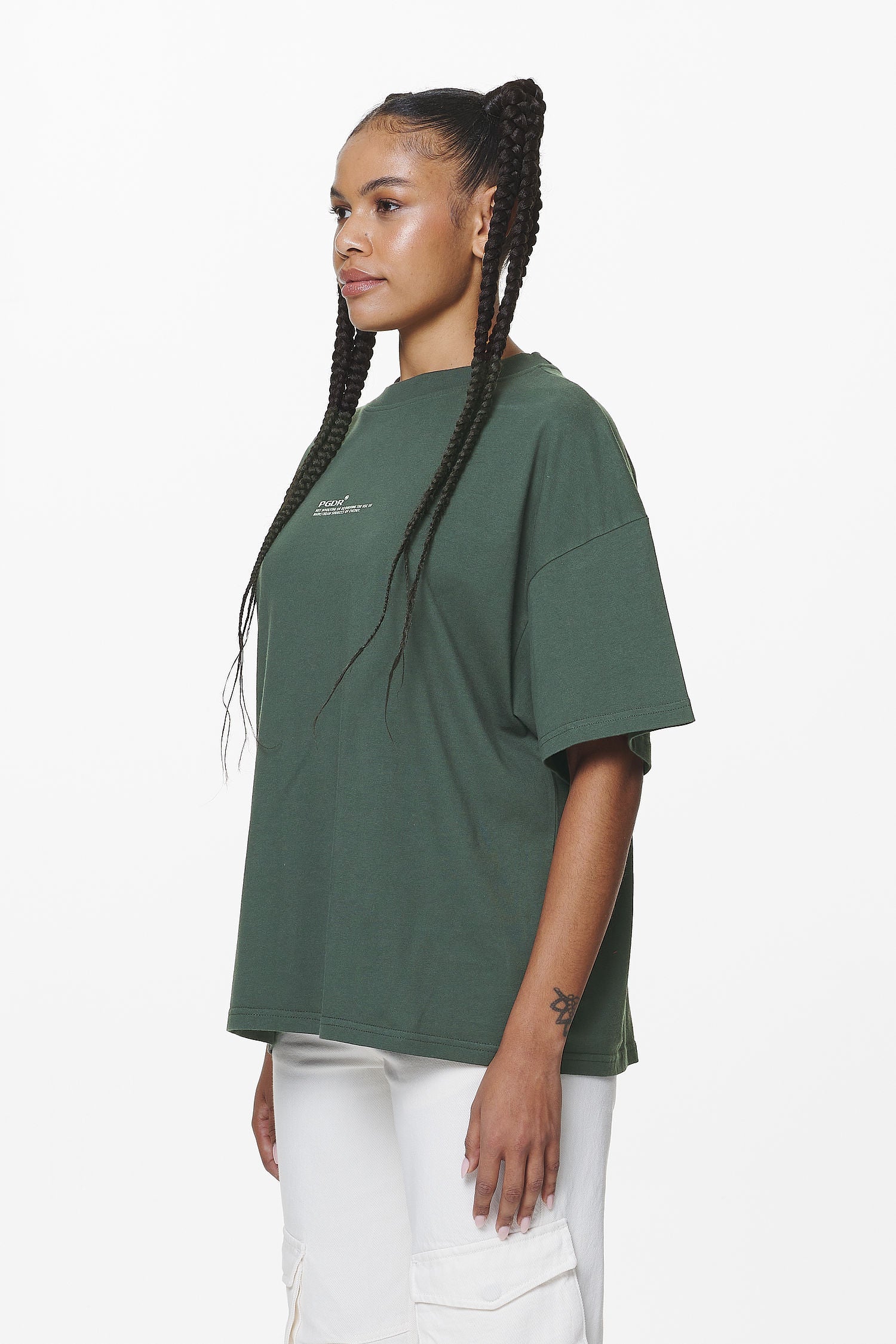 Pegador Navisk Heavy Oversized Tee Washed Sage Green Gegenansicht aus der Do not Disturb Kollektion für DaHerren