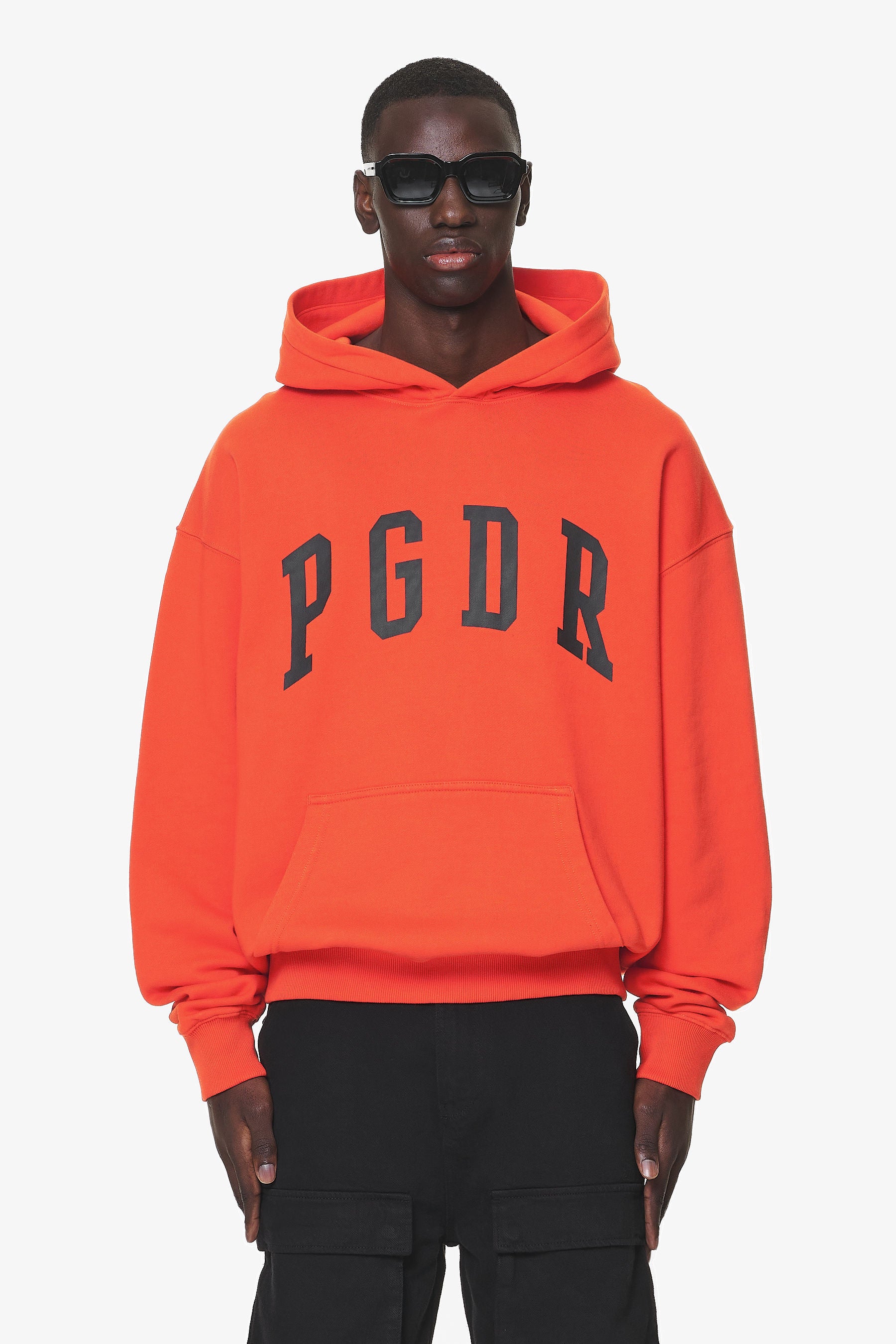 Pegador Layton Oversized Hoodie Washed Signal Red Hauptansicht aus der Do not Disturb Kollektion für Herren