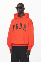 Pegador Layton Oversized Hoodie Washed Signal Red Seitenansicht aus der Do not Disturb Kollektion für Herren