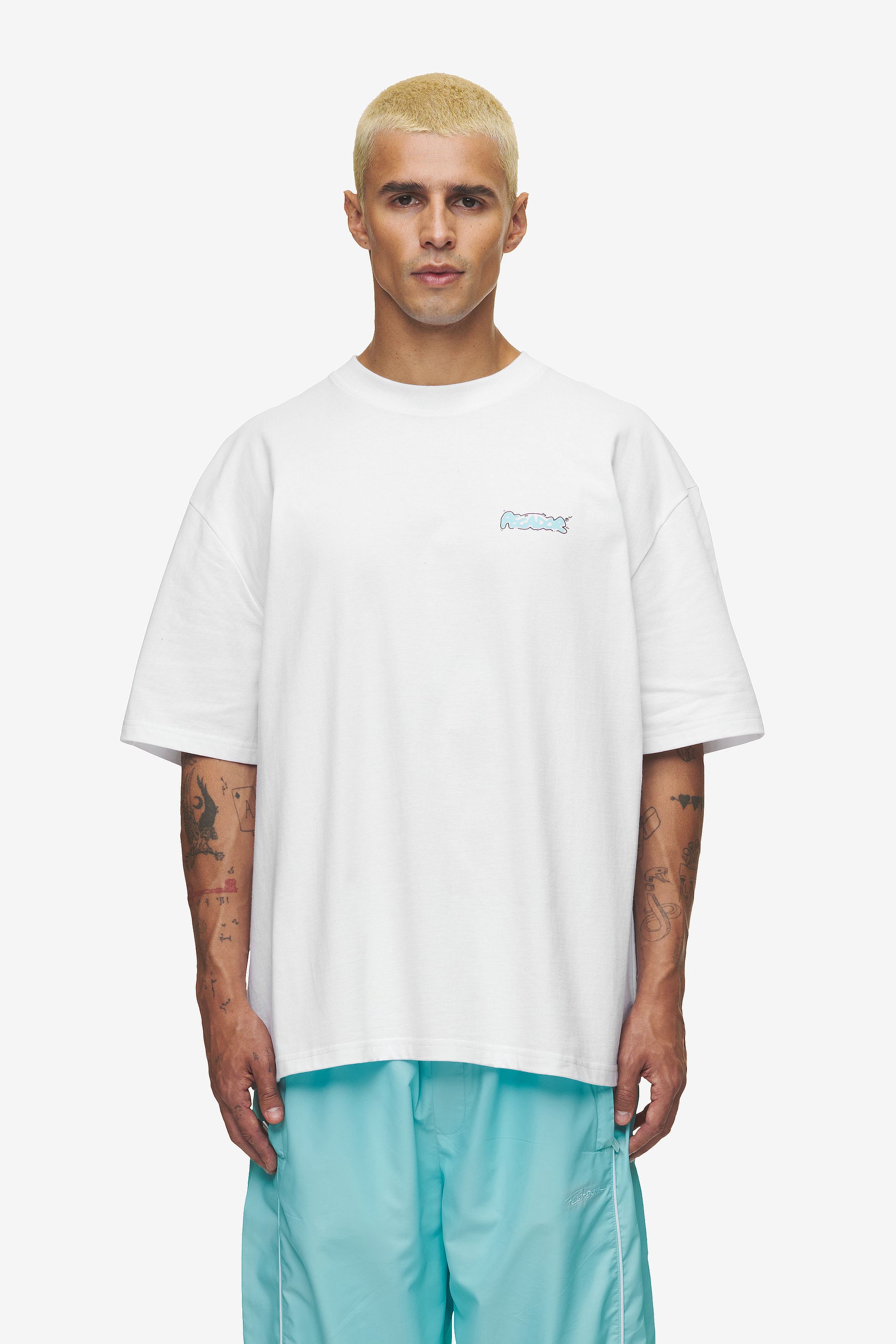 Pegador Barret Oversized Tee White Seitenansicht aus der High summer Kollektion für Herren