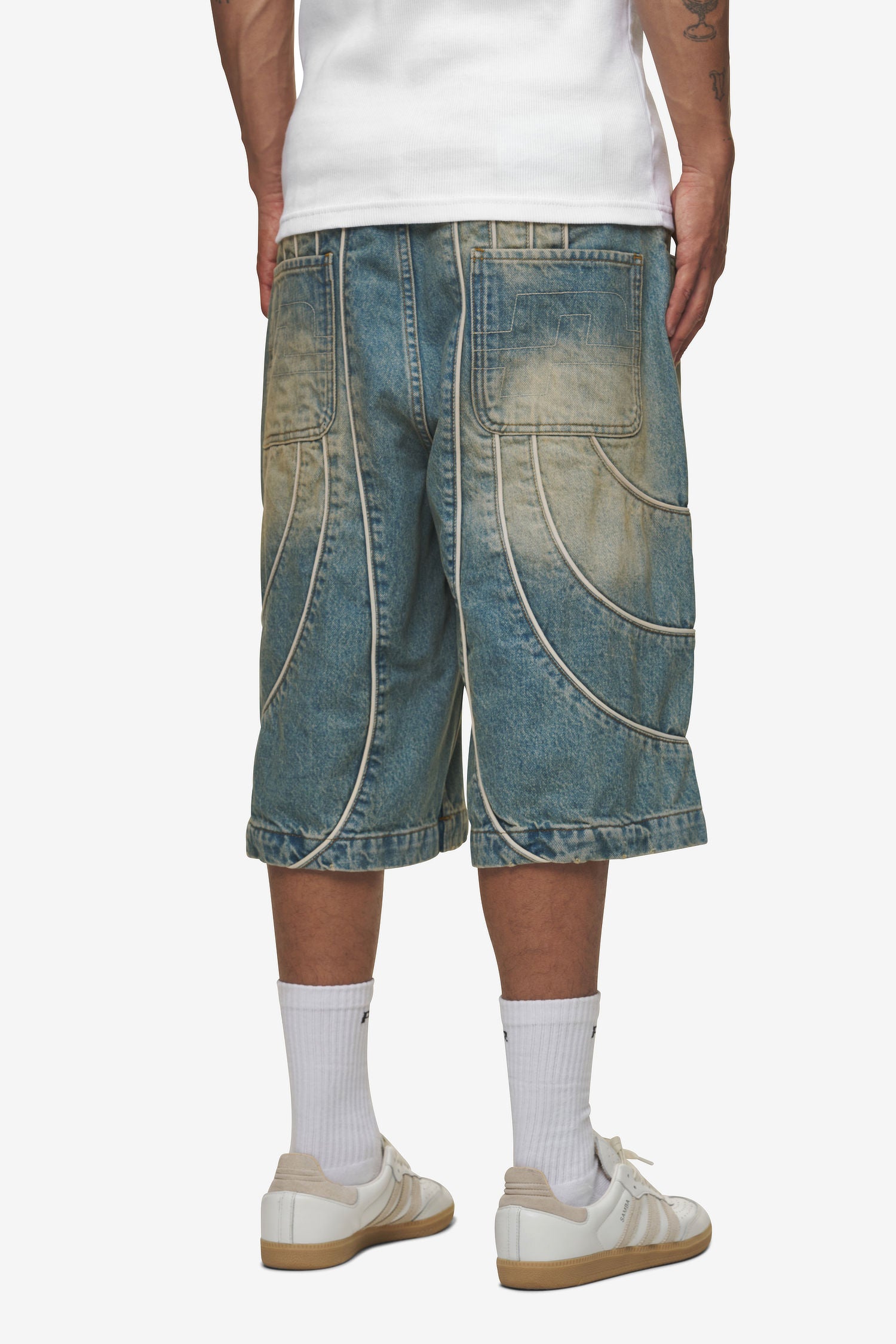 super baggy embroidered roccawear jorts little bit - Depop