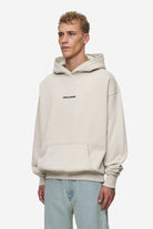 Pegador Colne Logo Oversized Hoodie Washed Light Beige Anthracite Gegenansicht aus der Most Alive Kollektion für Herren