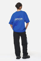 Pegador Paluma Heavy Oversized Tee Washed True Blue Ganzkörper Bild aus der Never Too Late Kollektion für DaHerren