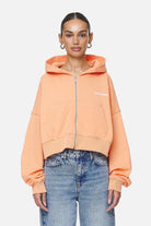 Pegador Marla Cropped Zip Hoodie Washed Apricot White Gum Hauptansicht aus der Never Too Late Kollektion für DaHerren