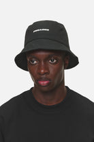 Pegador Logo Bucket Hat Black White Gegenansicht aus der Never Too Late Kollektion für Herren