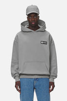 Pegador Antigua Oversized Hoodie Washed Cool Grey Seitenansicht aus der Never Too Late Kollektion für Herren