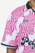 Pegador Worden Boxy Trikot White Pink Detailshot aus der Next Wave Kollektion für Herren