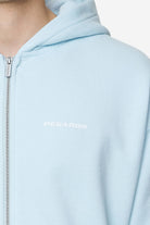 Pegador Logo Oversized Sweat Jacket Washed Baby Blue White Gum Detailshot aus der Next Wave Kollektion für Herren