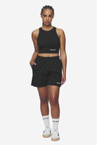 Pegador Ayla Crop Top Black White Ganzkörper Bild aus der Next Wave Kollektion für DaHerren