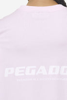 Pegador Arendal Logo Heavy Oversized Tee Washed Bubblegum White Detailshot aus der Next Wave Kollektion für DaHerren