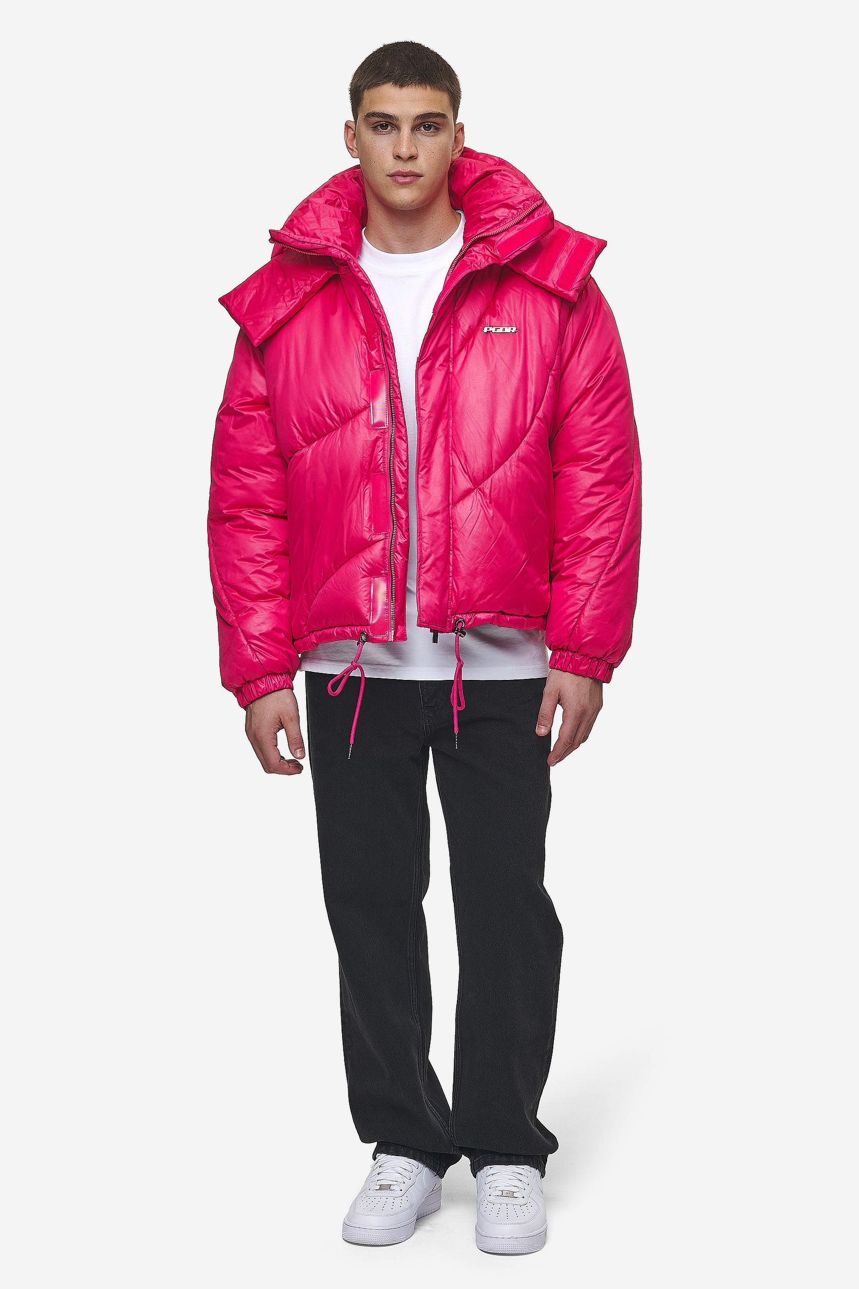 Pegador Henry Vintage Oversized Puffer Jacket Virtual Pink Ganzkörper Bild aus der PEGADOR® Outerwear 24 Kollektion für Herren